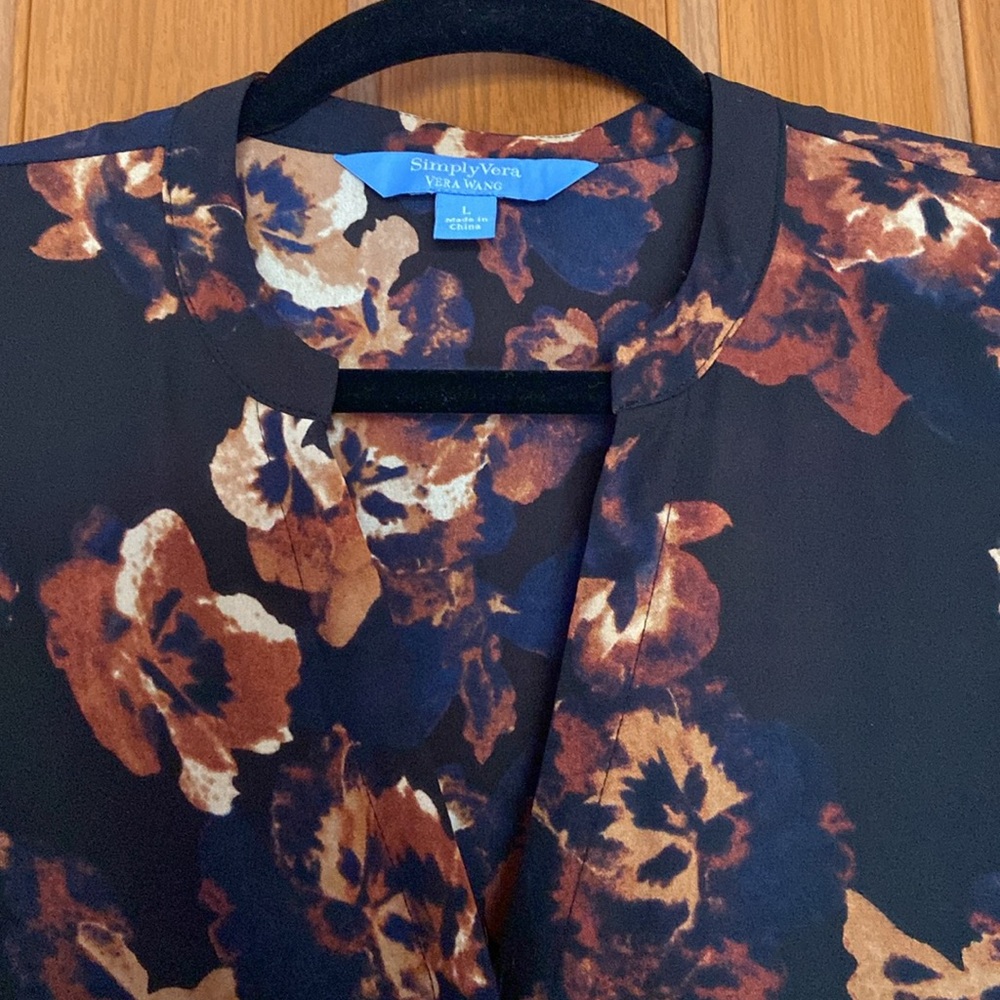 Simply Vera Vera Wang Asymmetrical Black and Brown Mandarin Collar Blouse Size L - Picture 4 of 10